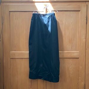 Elegant Black Satin Evening Skirt Sz 20